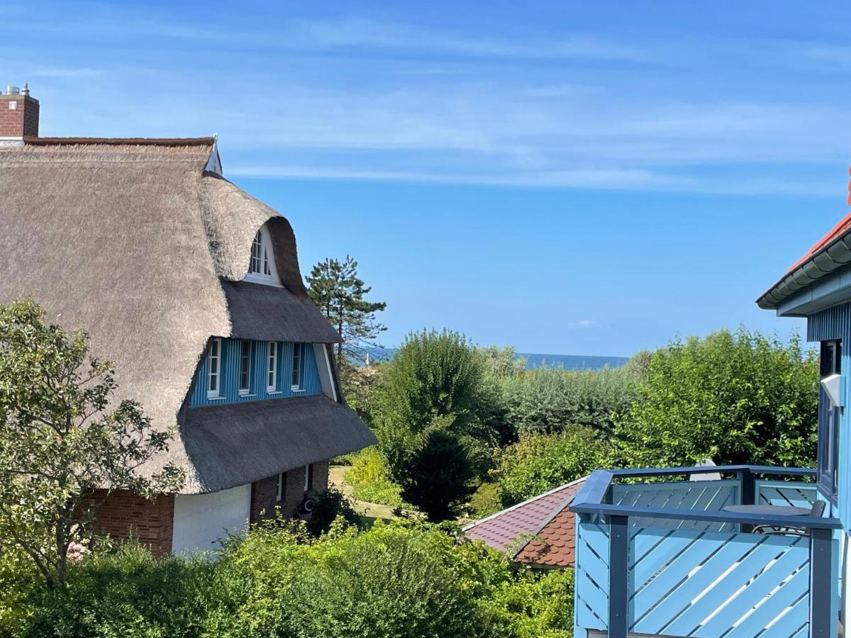 Moby Dick Hotel & Ferienwohnungen Wustrow  Exteriör bild